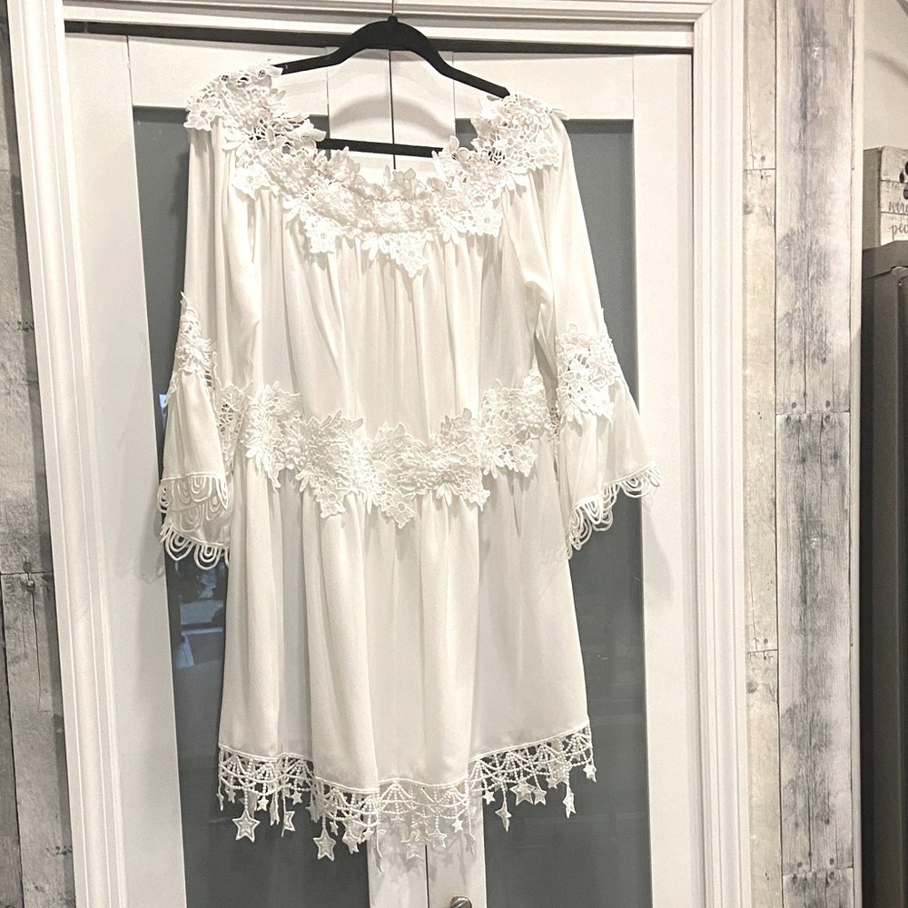 Elegant White Lace Tunic